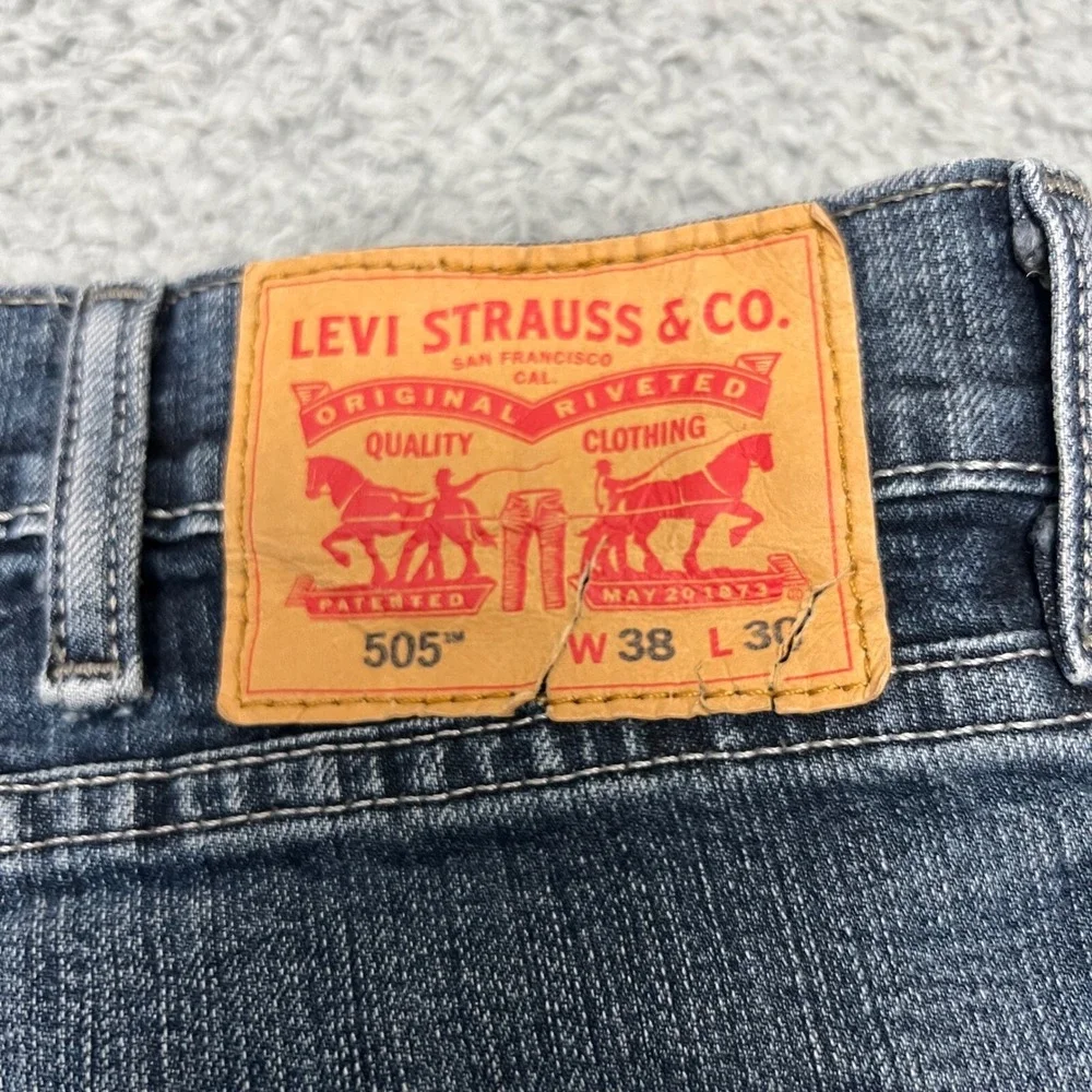 Levi's 505‎ Jeans Mens 38x30 Regular Fit Blue Excellent Straight Leg Denim